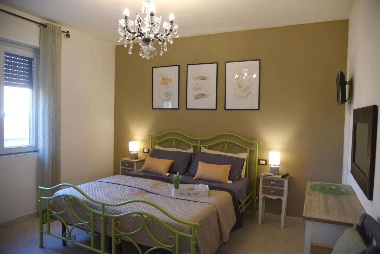 Ferienhaus Solemare - Camera Sughero Olbia